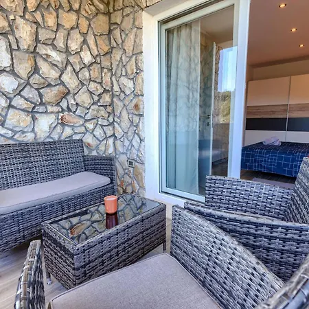 Veronica By Interhome Labin (Istria)